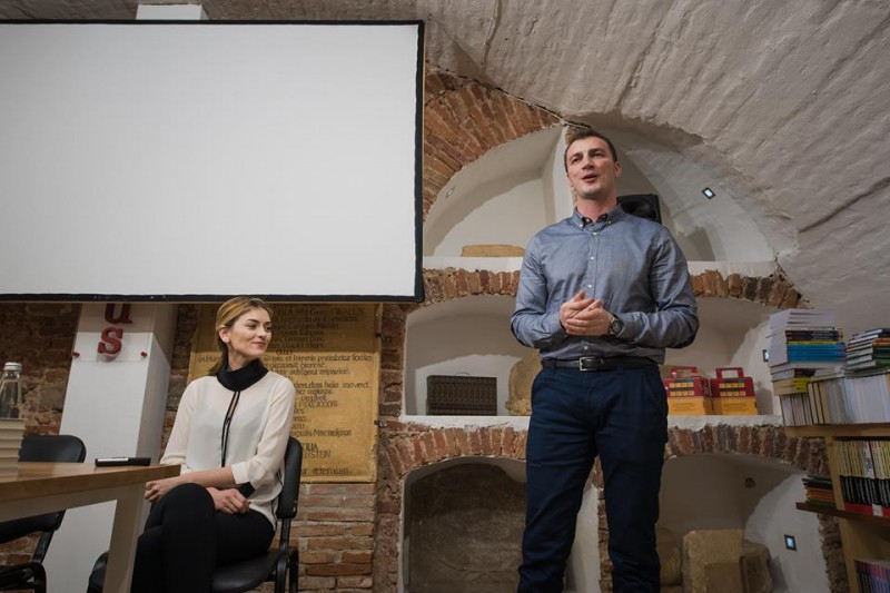 Godina-foto-Cornel-Mosneag